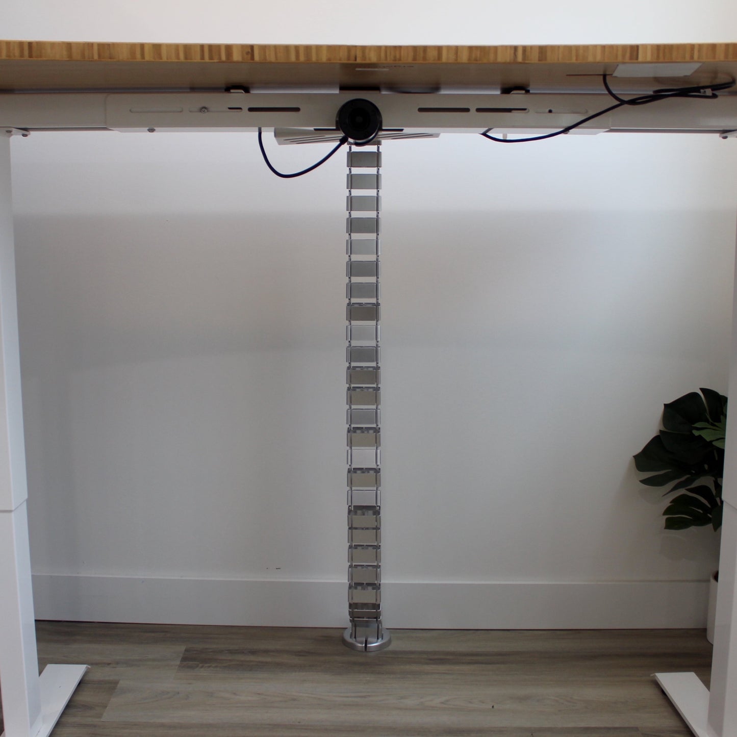 Ergonomyx Cable Management Spine for Standing Desks