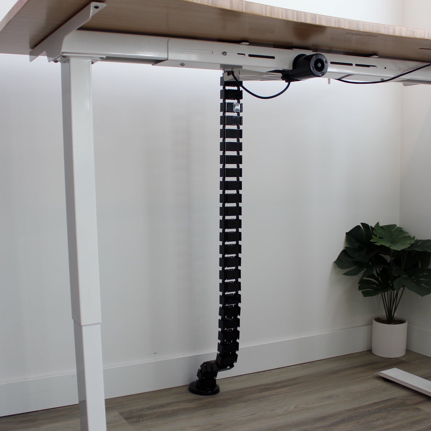 Ergonomyx Cable Management Spine for Standing Desks
